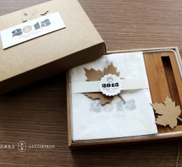 國內(nèi)首款letterpress凸版臺歷 紙善出品 情懷價格 接受預定中…